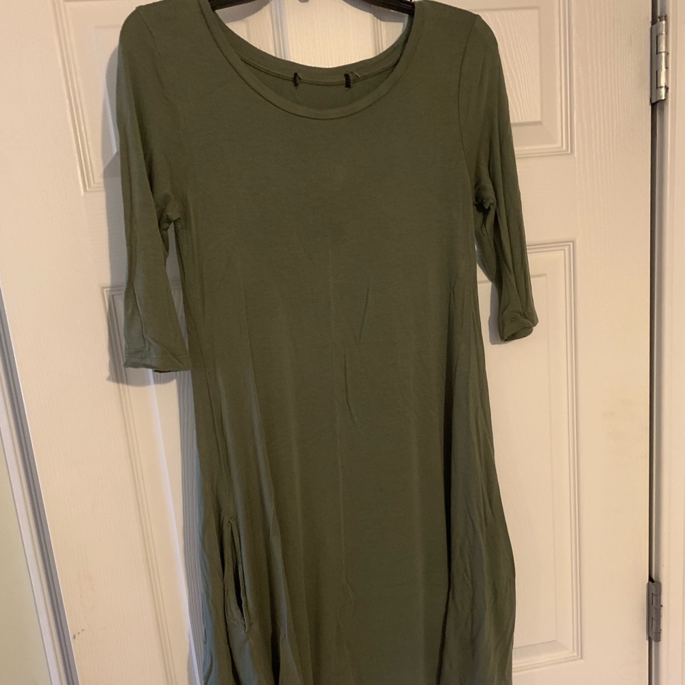 Size Small Casual Comfy Dress
